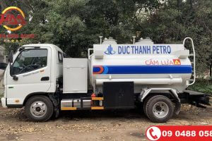Xe bồn xitec chở xăng dầu 9.5 khối Thaco Ollin 700C