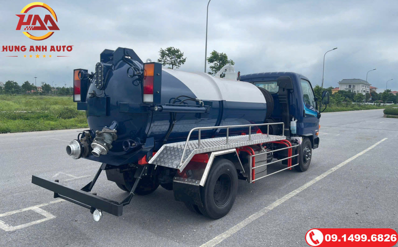 Xe bồn hút chất thải Hyundai Mighty N650L 3 Khối